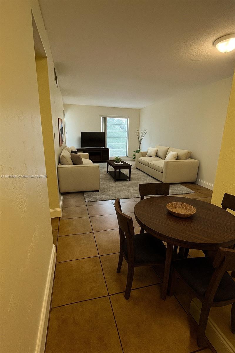 1650 S Le Jeune Rd # 204