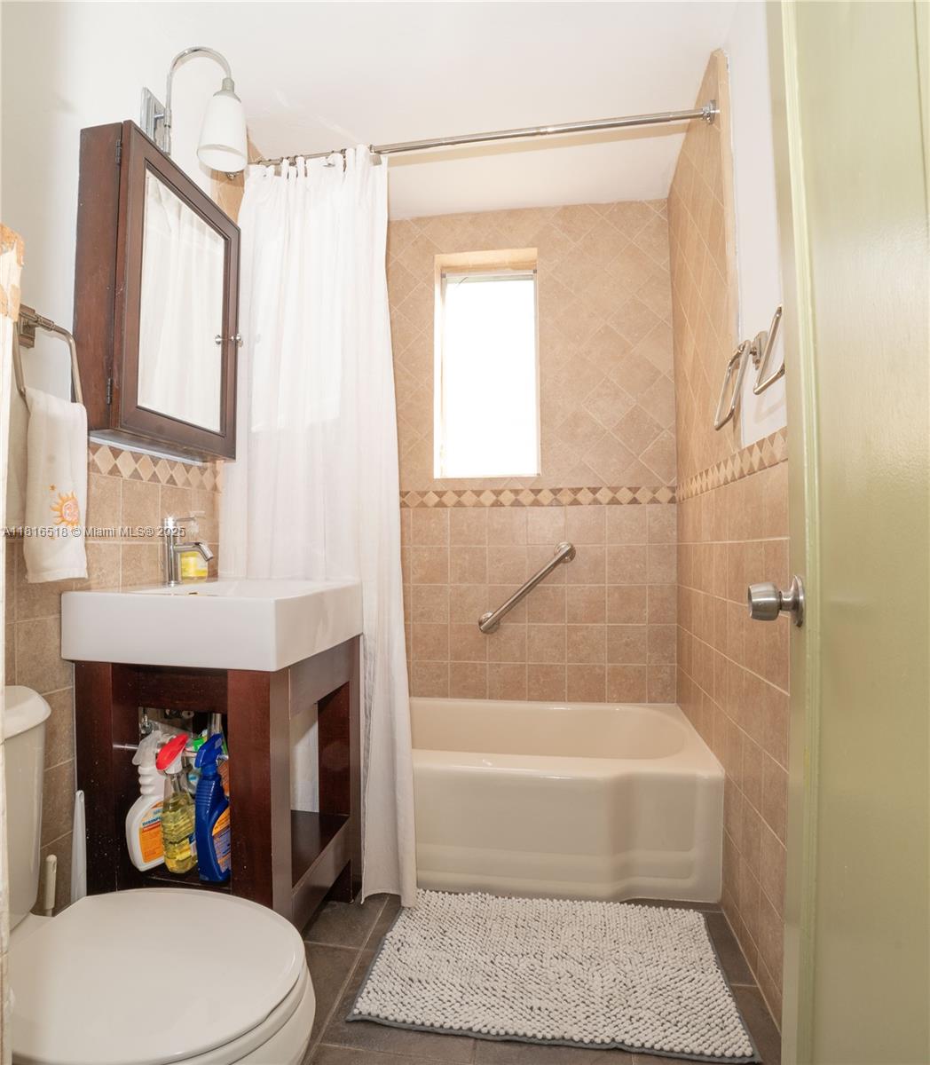 1145 Meridian Ave # 9