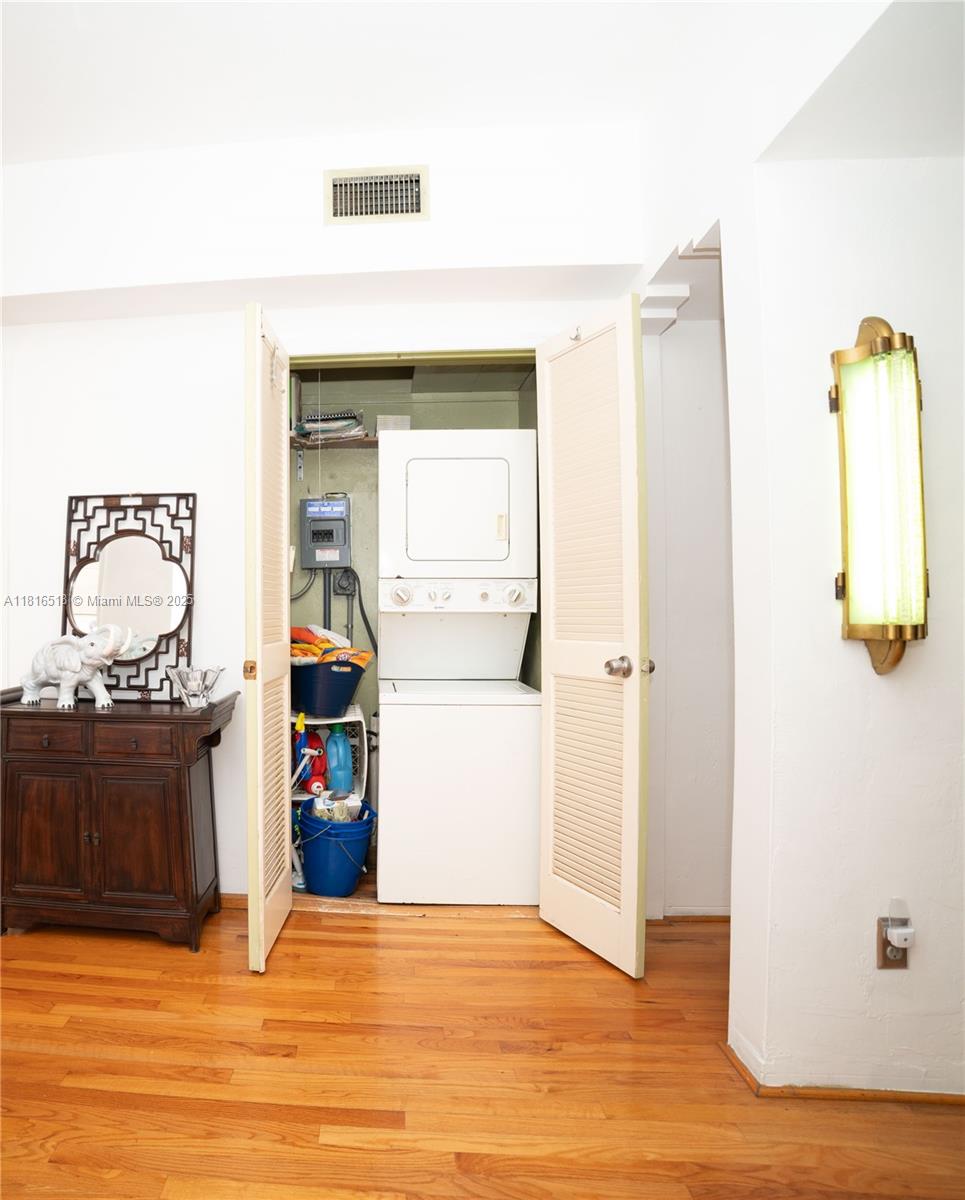 1145 Meridian Ave # 9