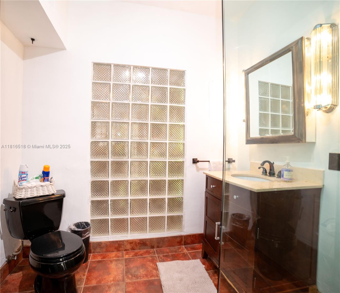 1145 Meridian Ave # 9