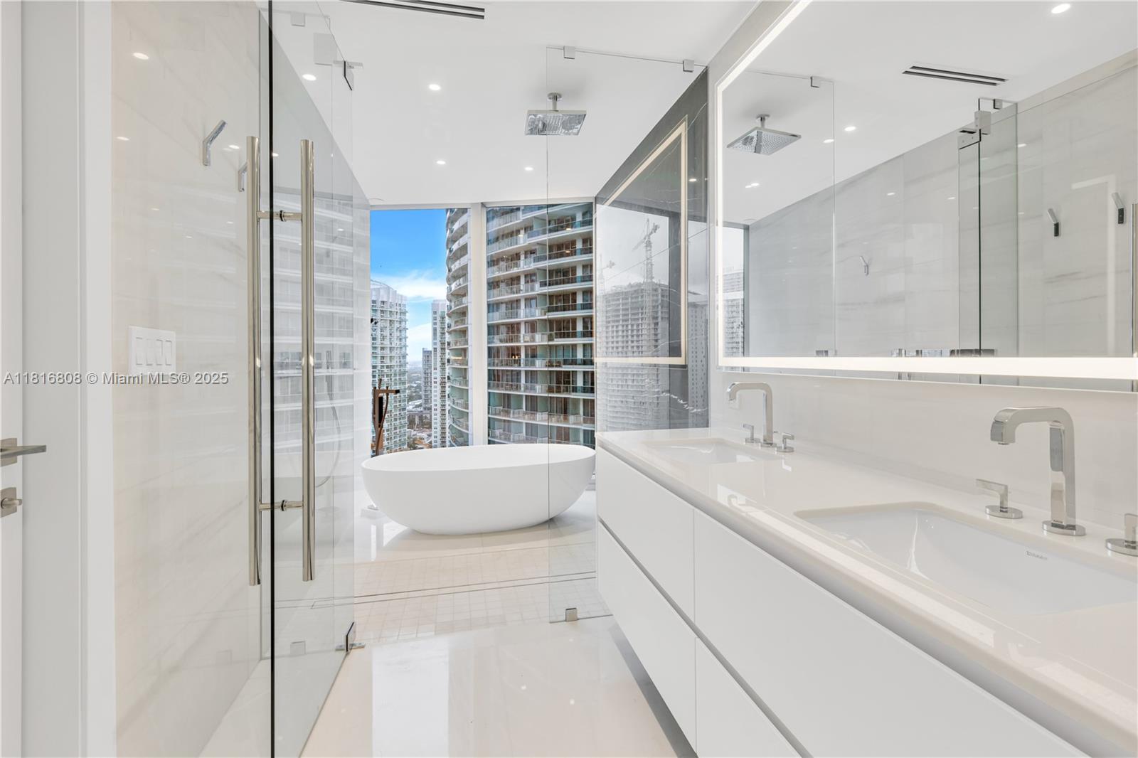 300 Biscayne Blvd way # 2907