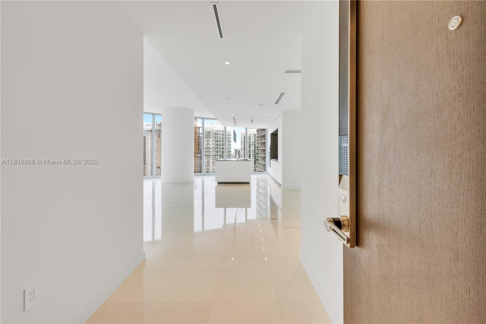 300 Biscayne Blvd way # 2907