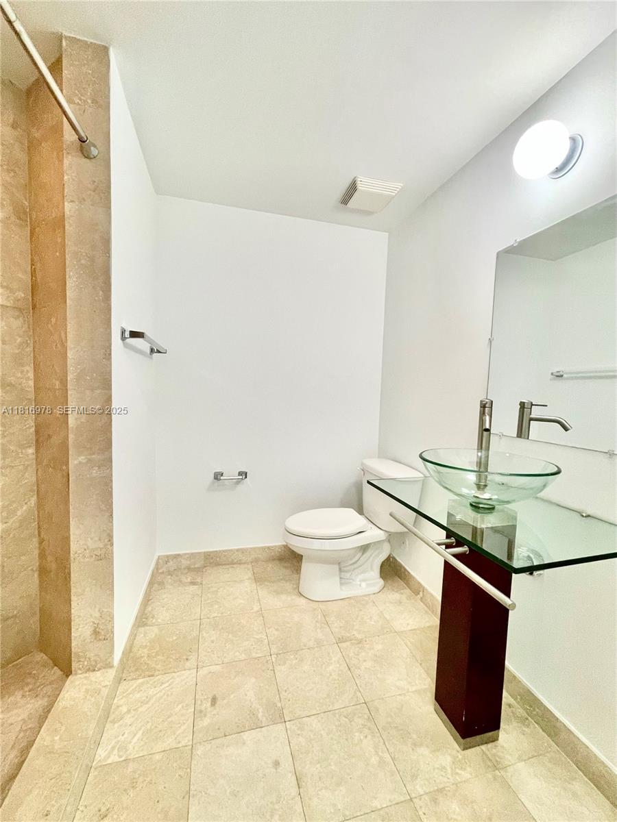 350 S Miami Ave Unit: 1103