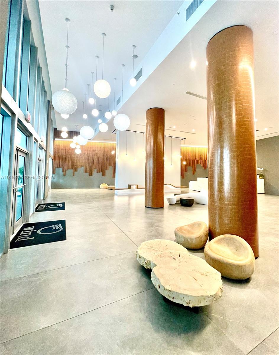 350 S Miami Ave Unit: 1103