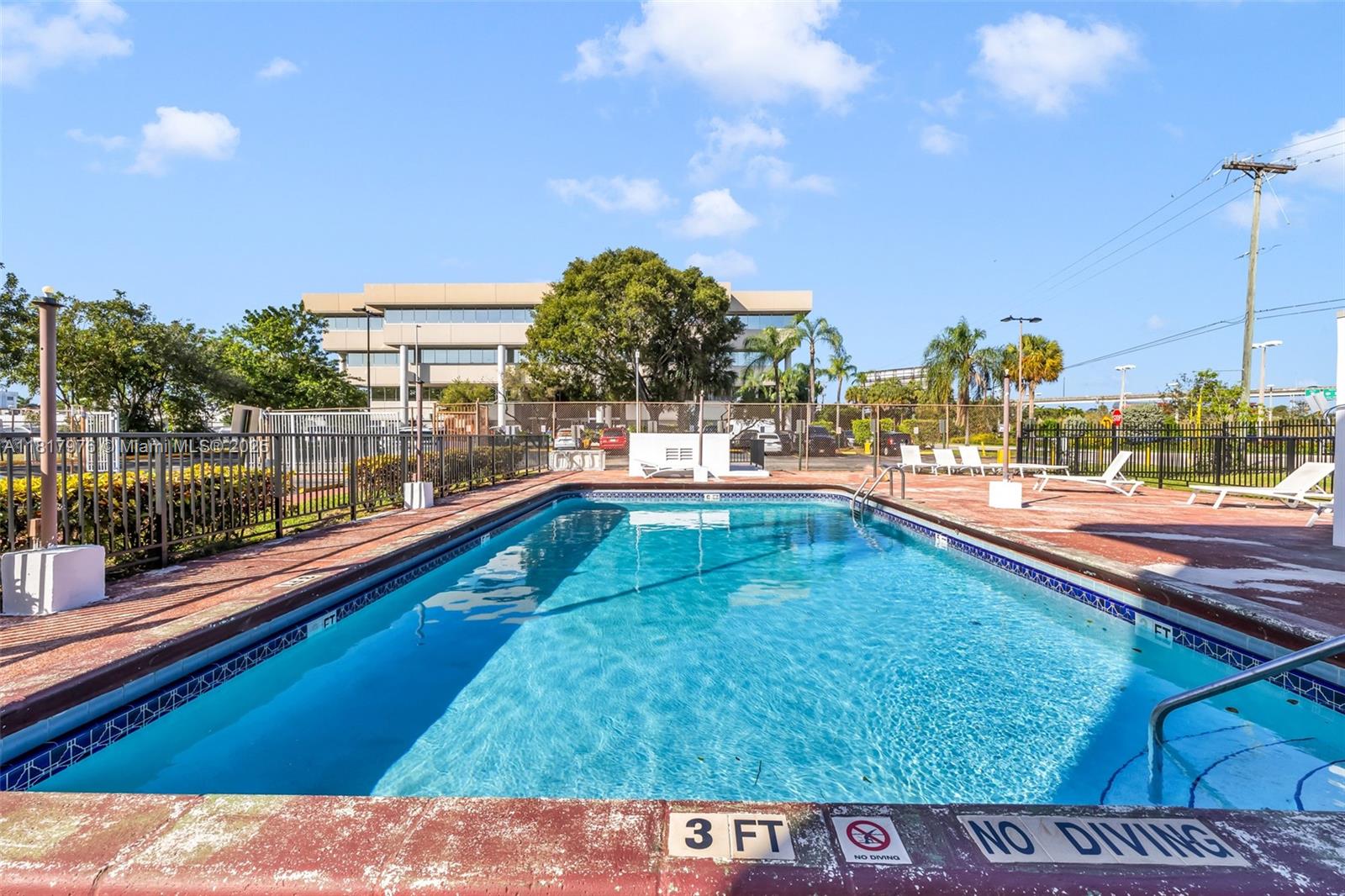16450 NW 2nd Ave # 409