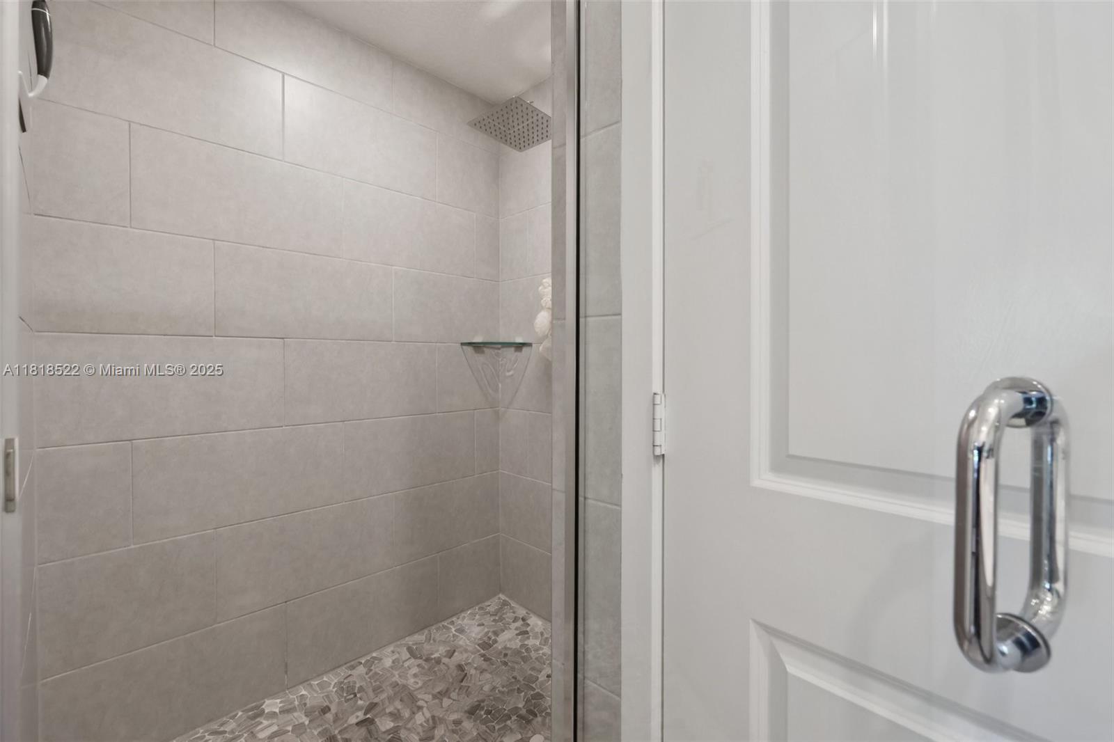 8001 NW 41st St # 112 Unit: F-112