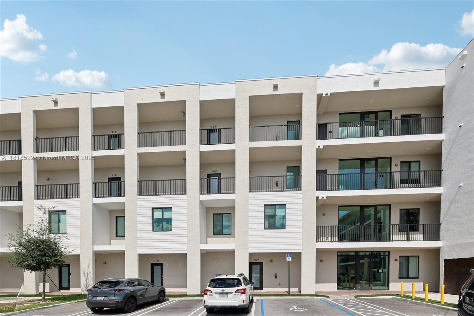 8001 NW 41st St # 112 Unit: F-112