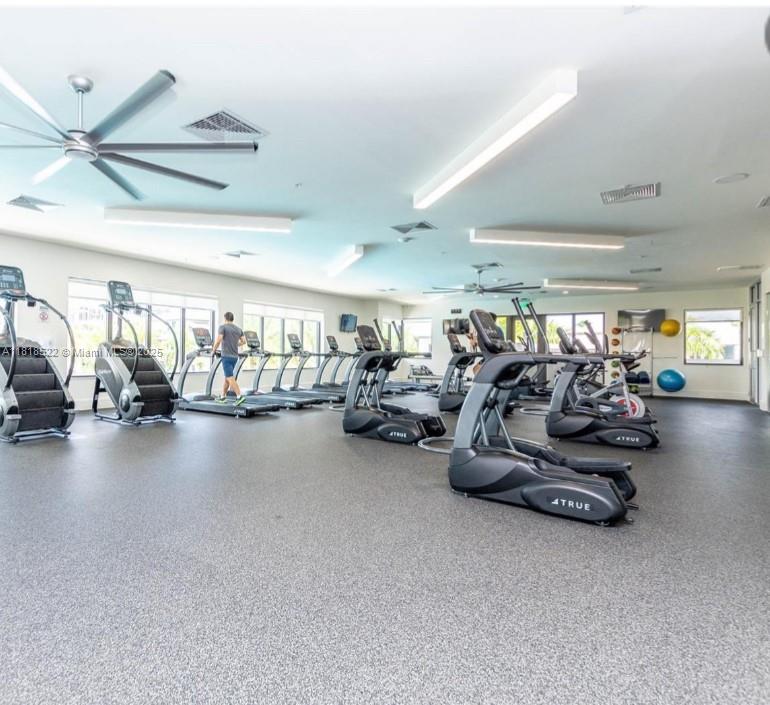 8001 NW 41st St # 112 Unit: F-112