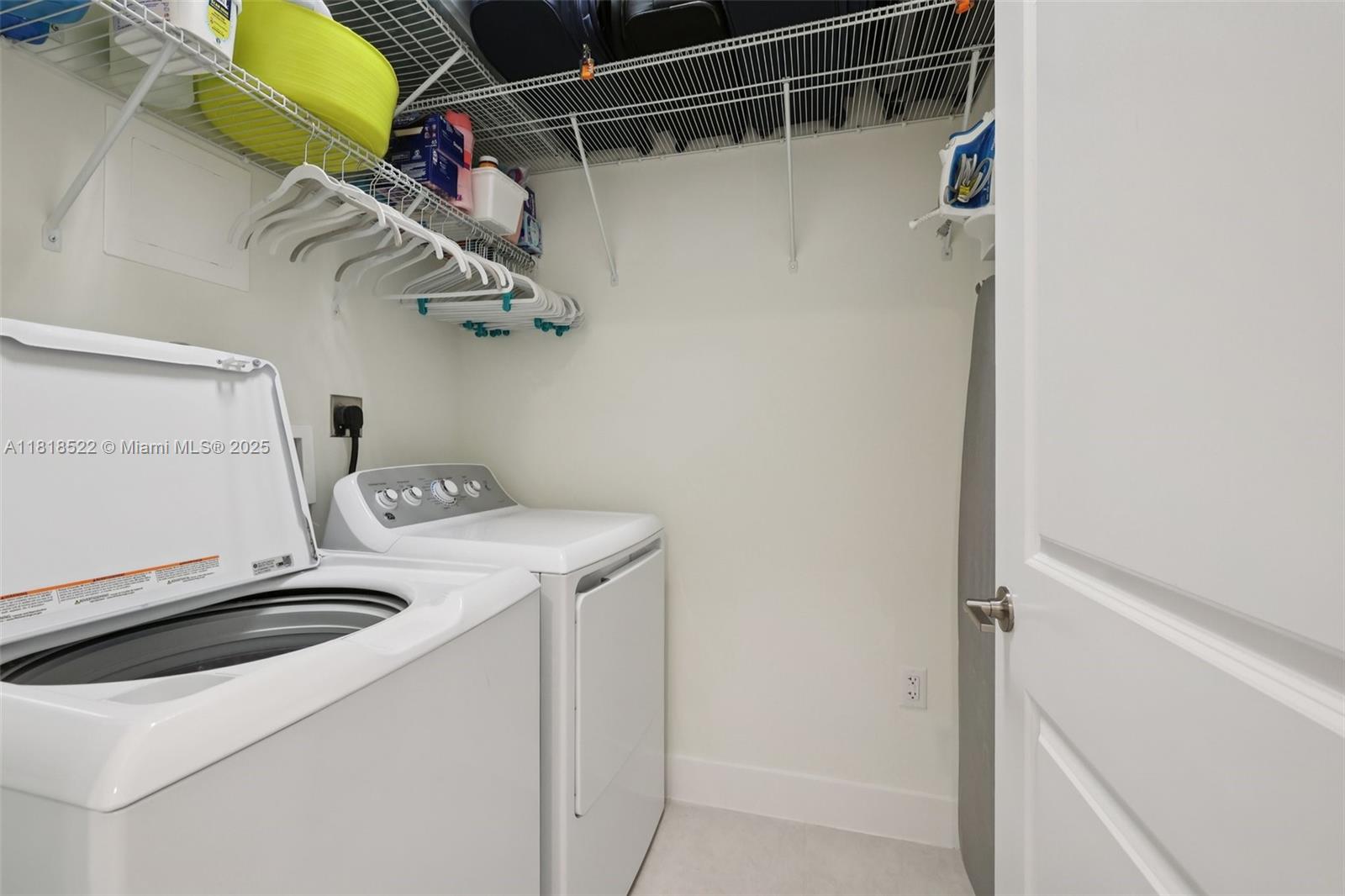 8001 NW 41st St # 112 Unit: F-112