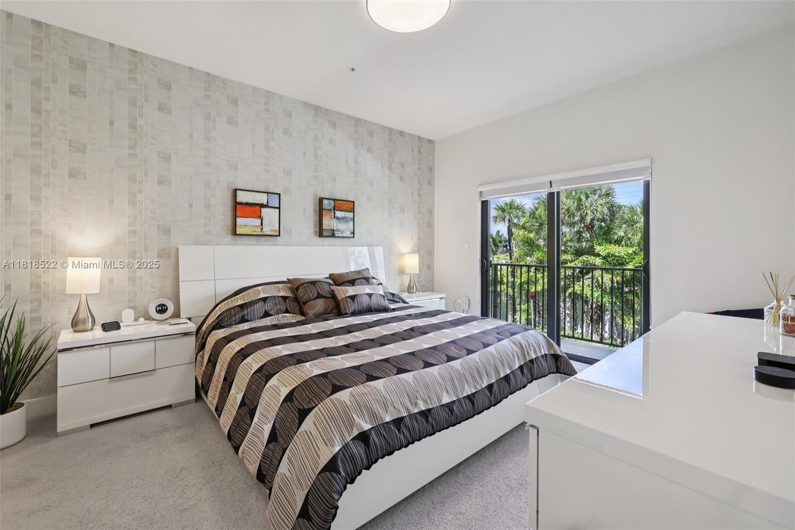 8001 NW 41st St # 112 Unit: F-112