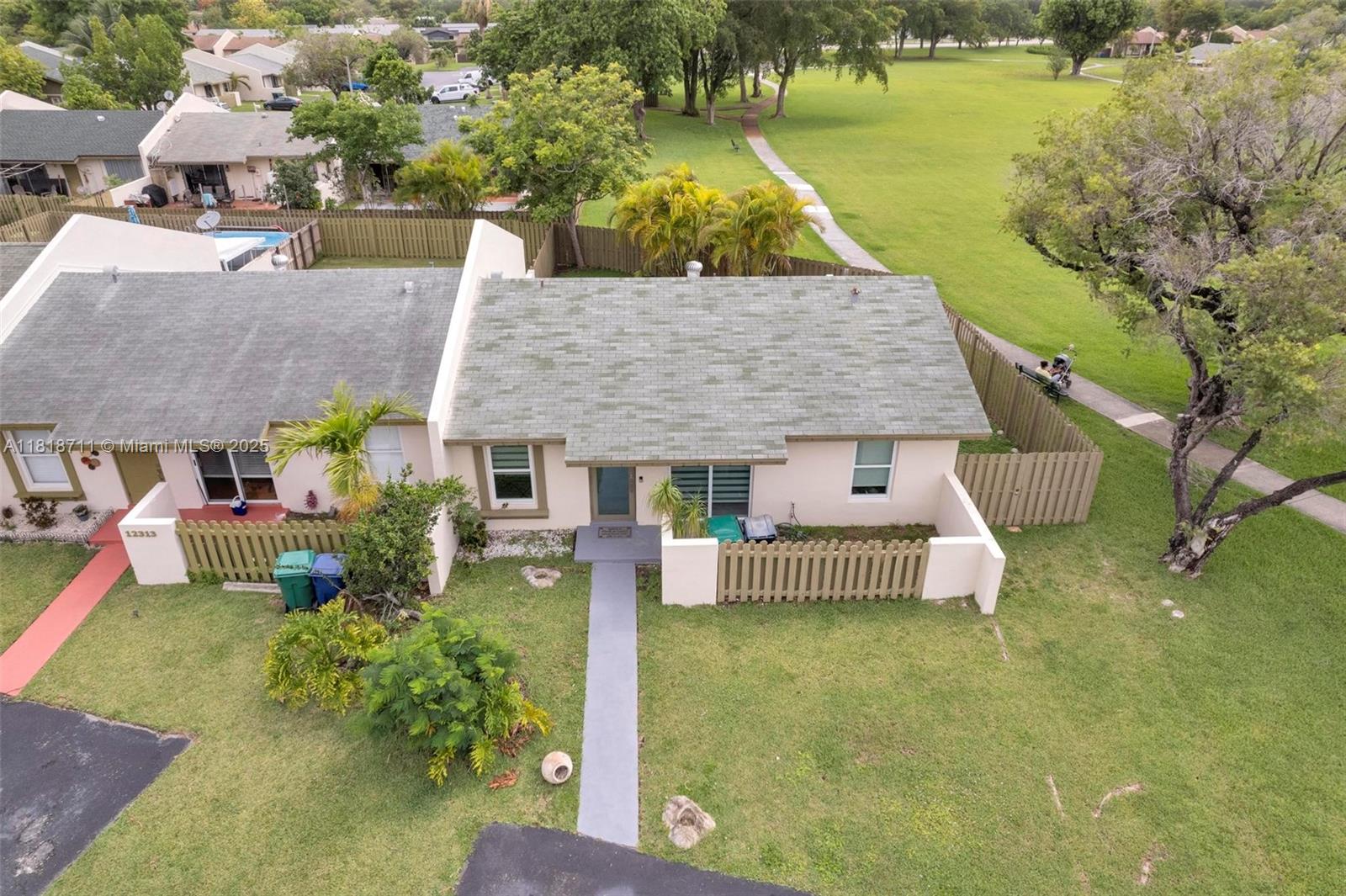 12303 SW 111th Ln