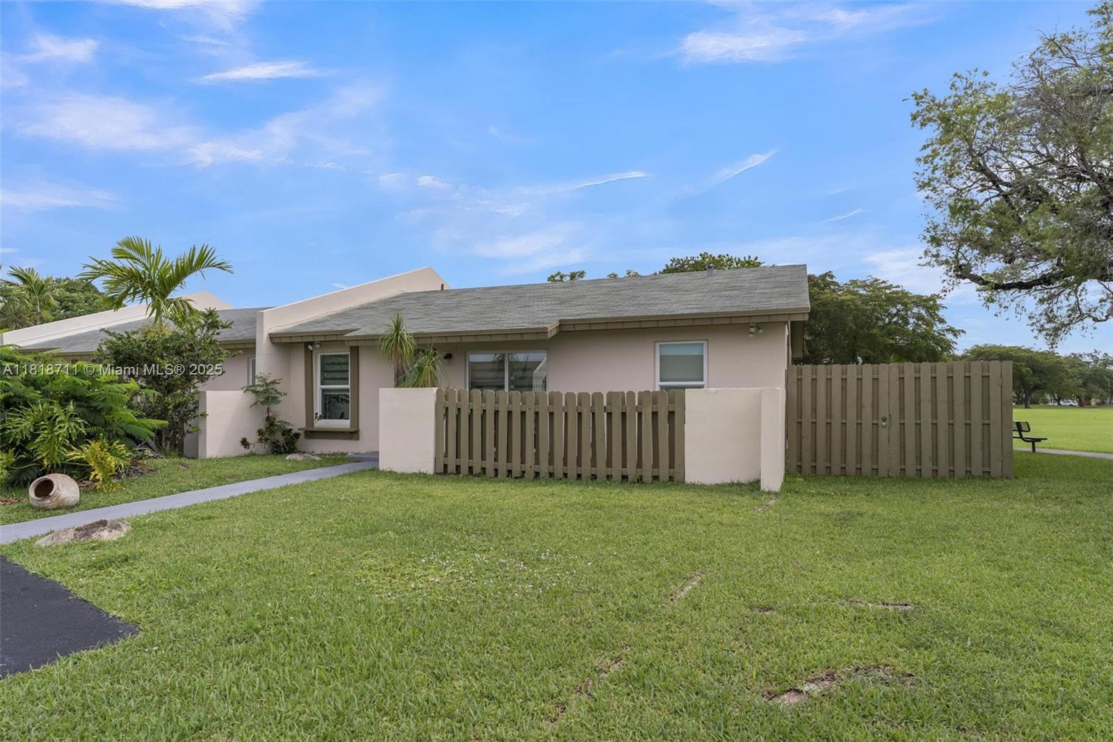 12303 SW 111th Ln