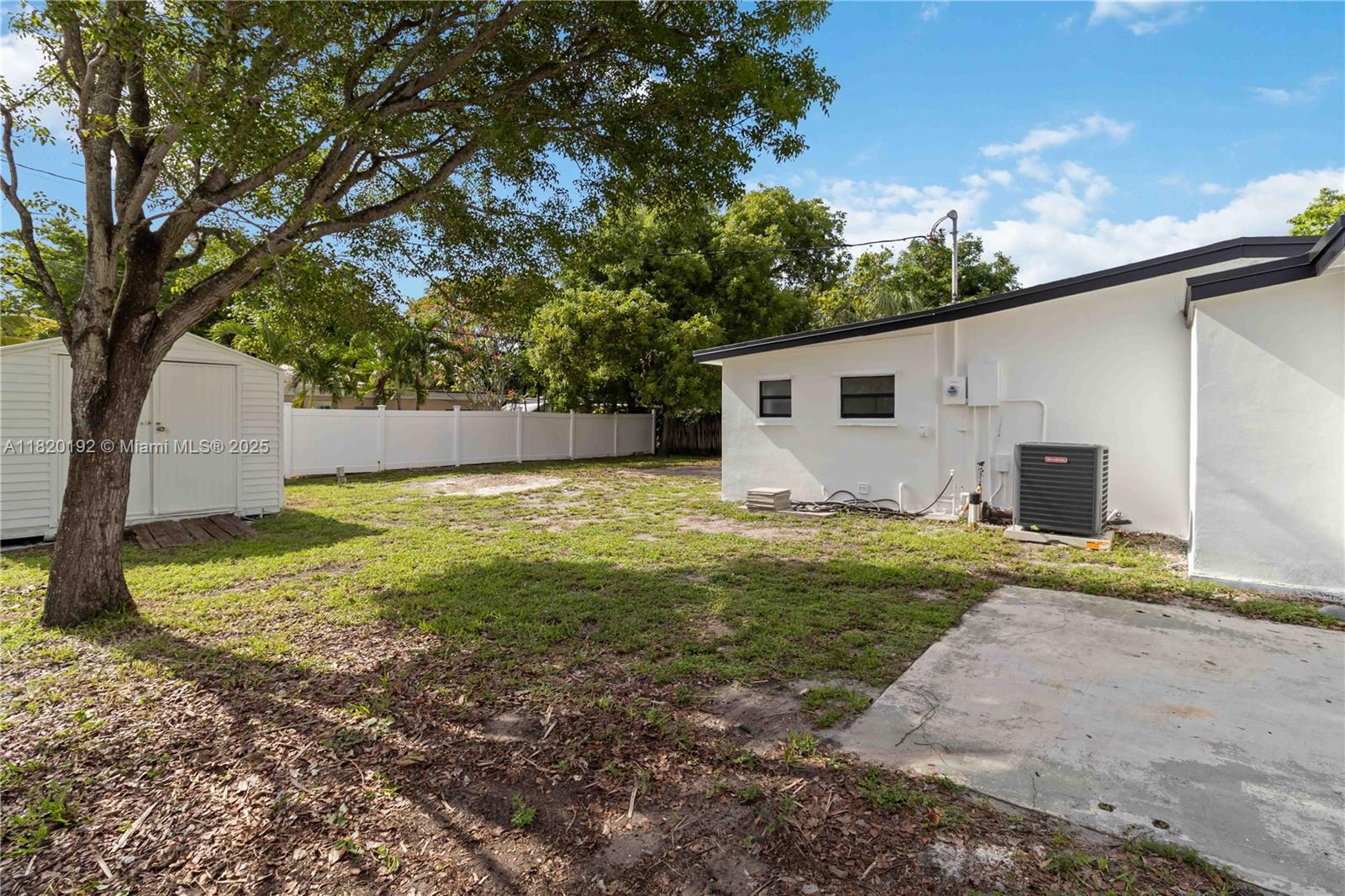 4730 NE 15th Ave