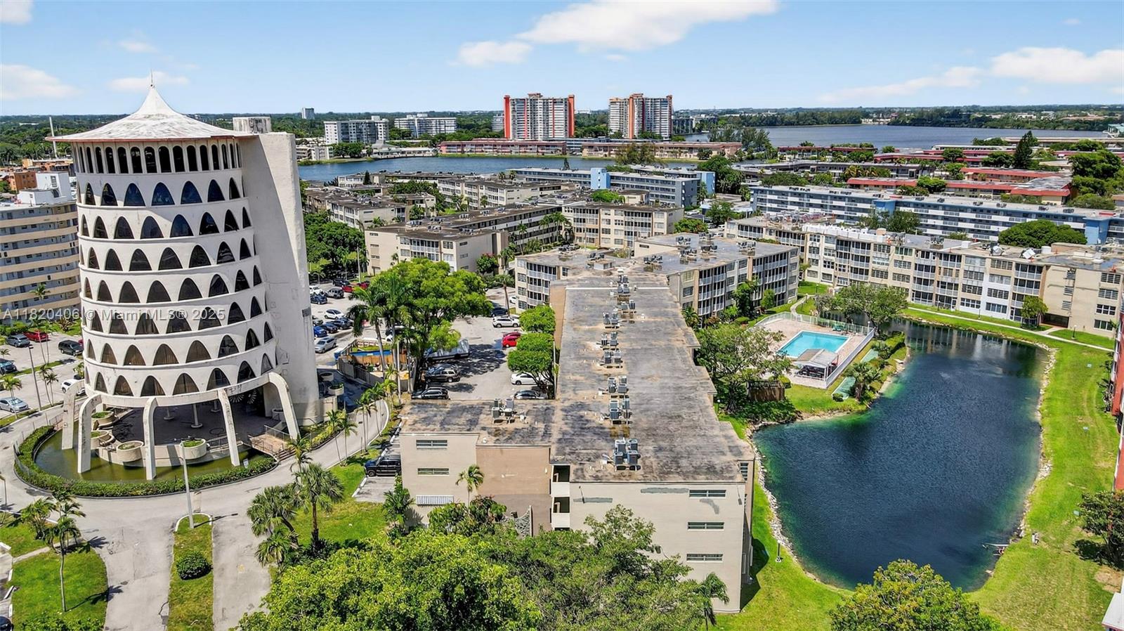 1710 NE 191 Street # 206