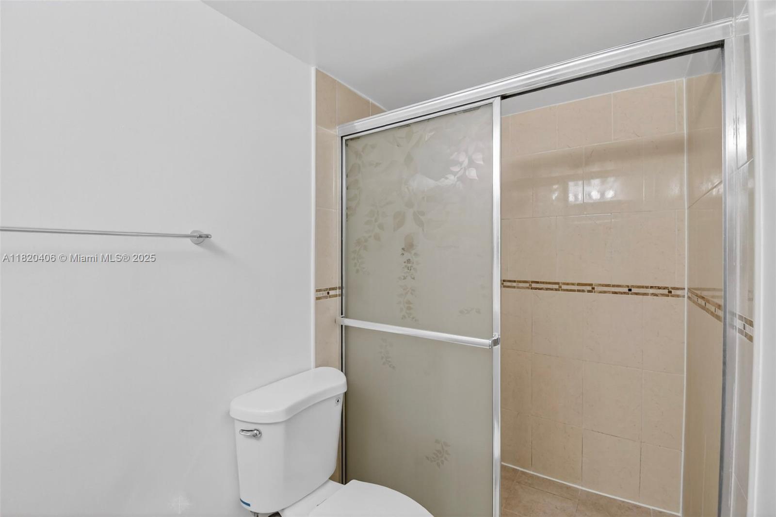 1710 NE 191 Street # 206