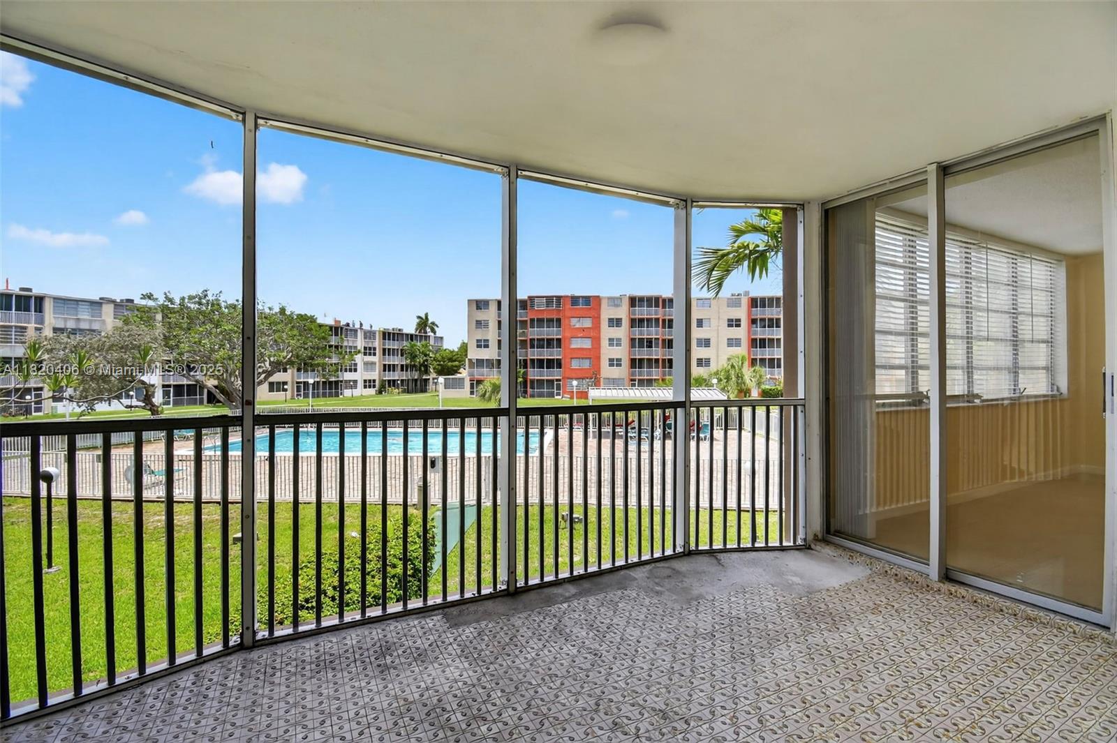 1710 NE 191 Street # 206