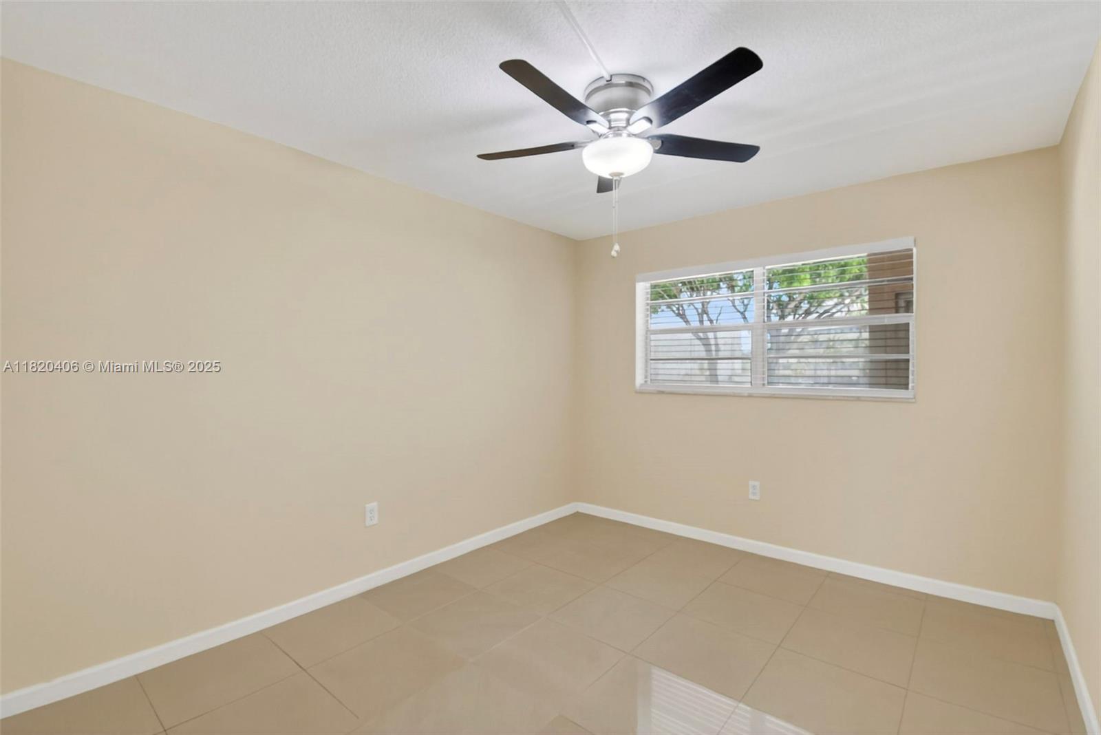 1710 NE 191 Street # 206