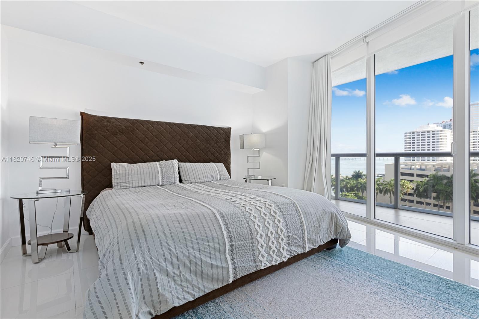 495 Brickell Ave # 905