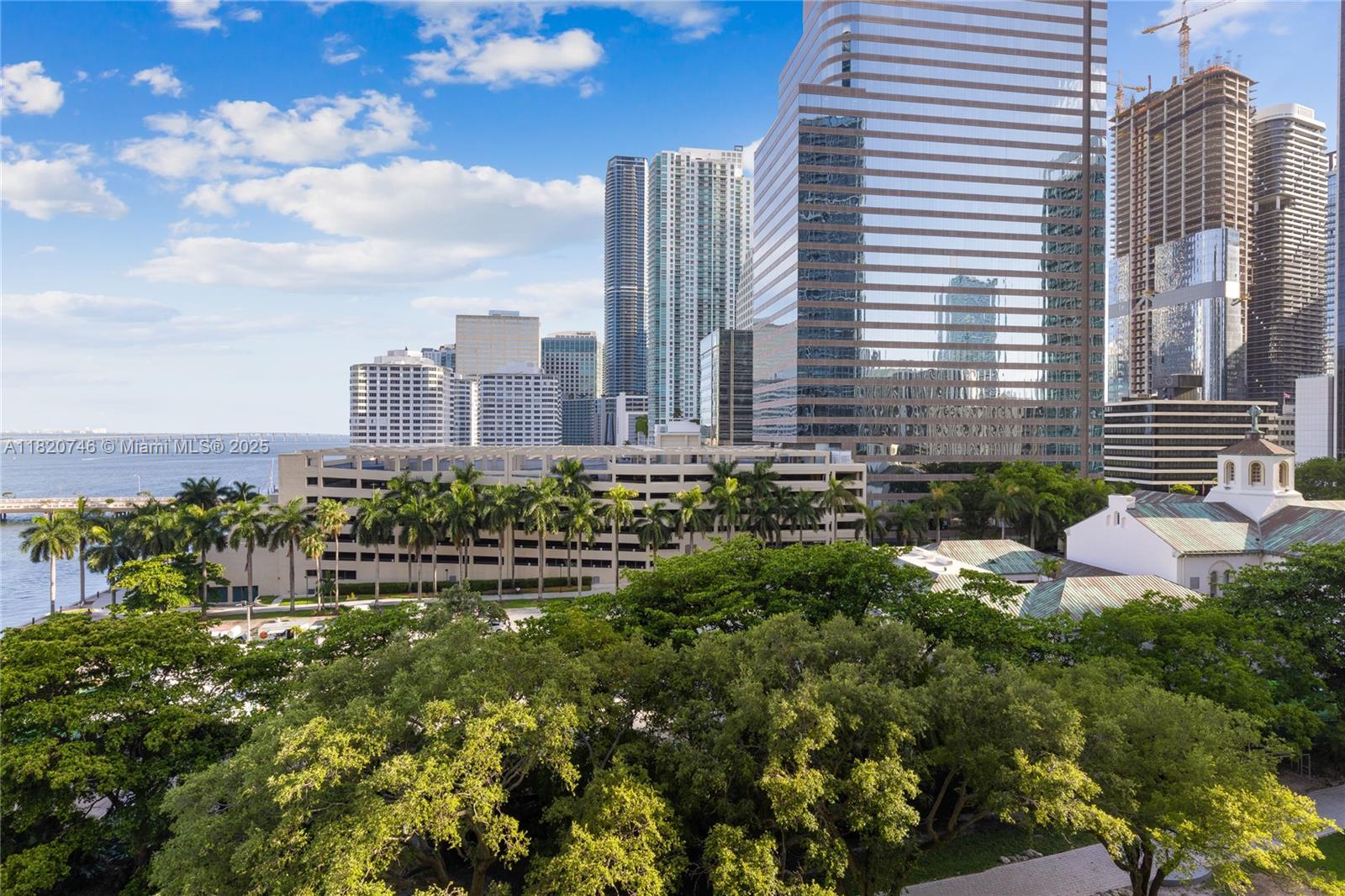 495 Brickell Ave # 905