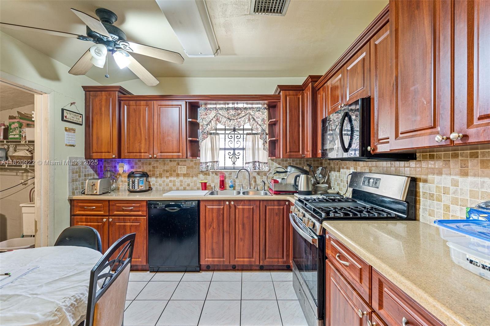 1110 NW 183rd St