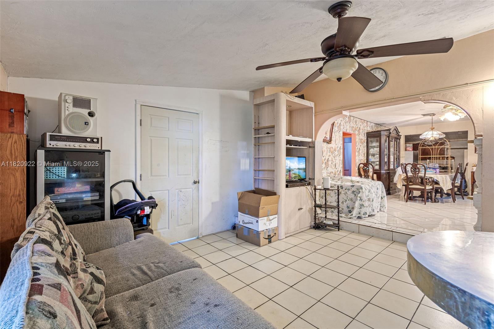 1110 NW 183rd St