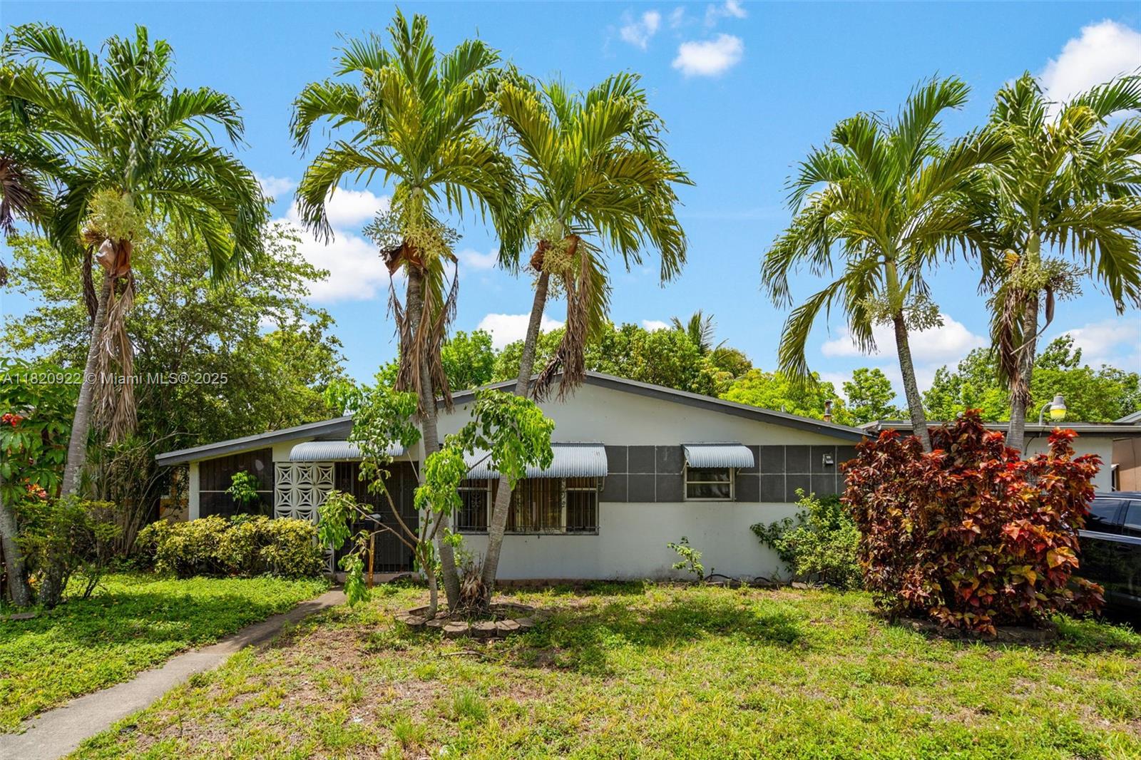 1110 NW 183rd St