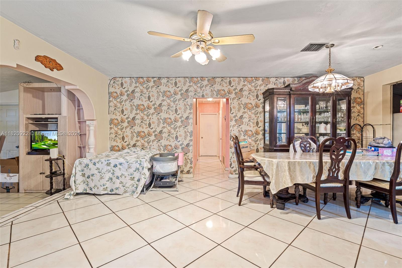 1110 NW 183rd St