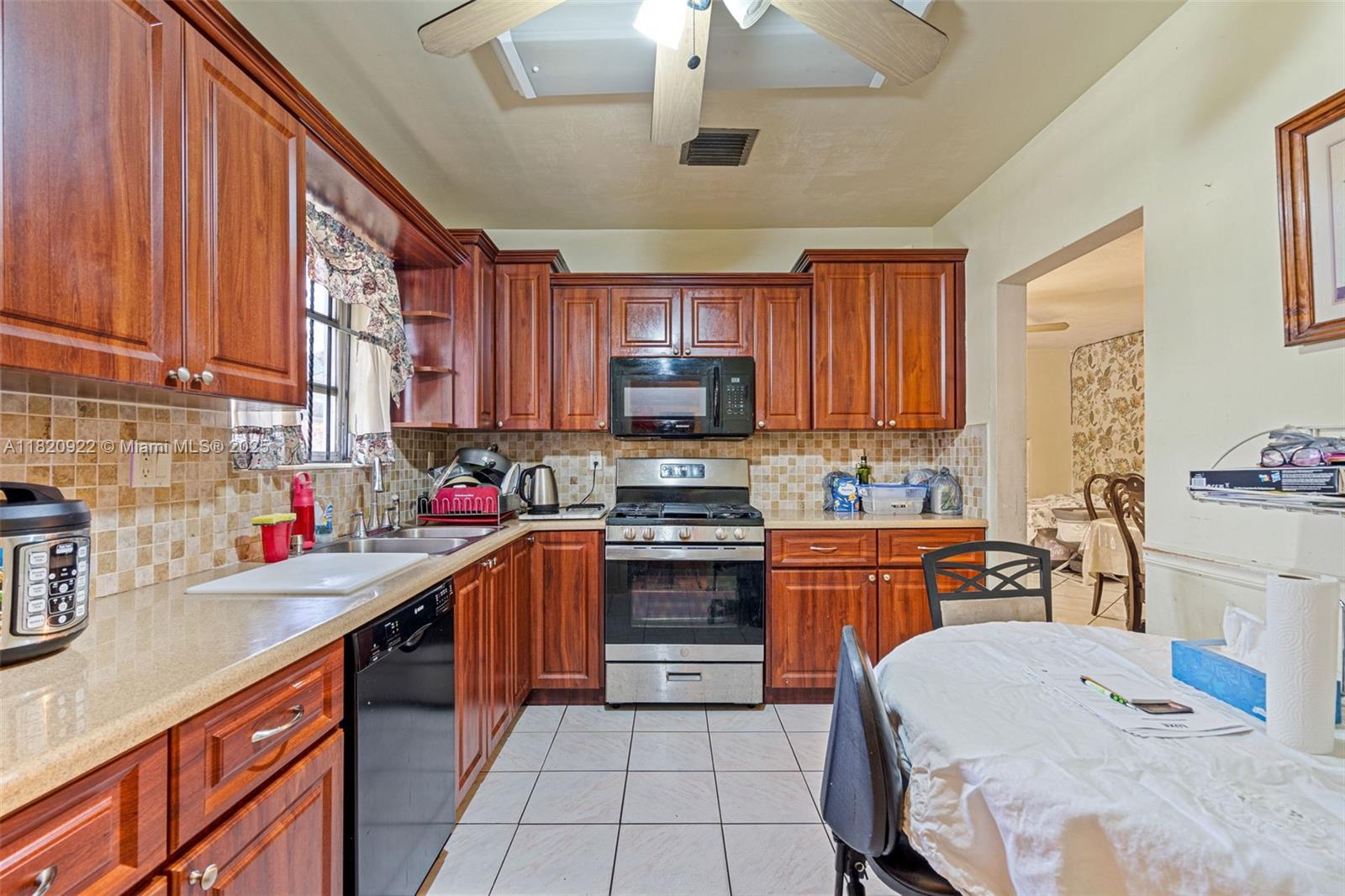 1110 NW 183rd St