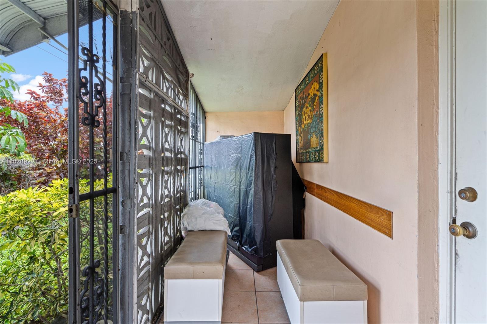 1110 NW 183rd St