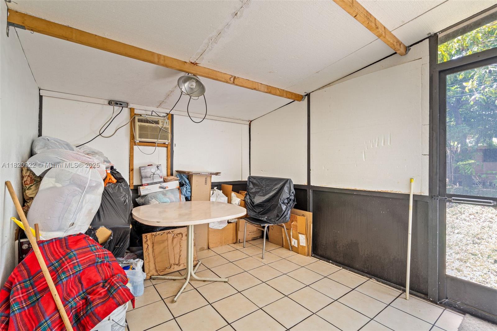 1110 NW 183rd St