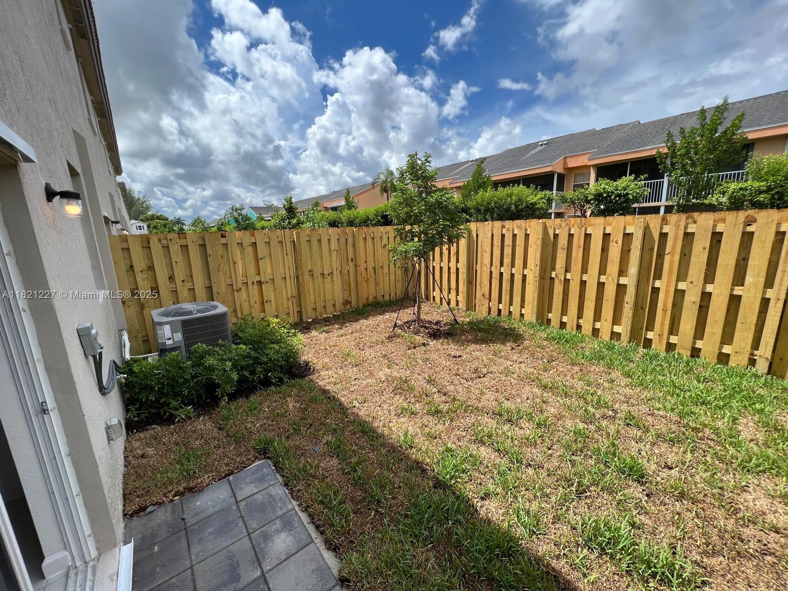 1676 SE 26th Ter # 0