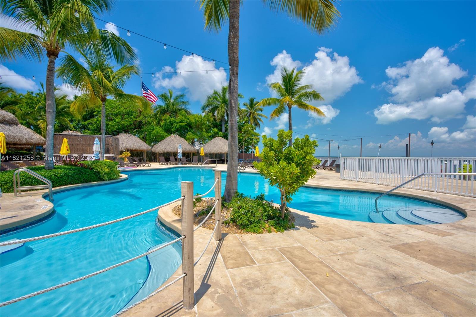 104000 Overseas Hwy # 5 Unit: 2-5