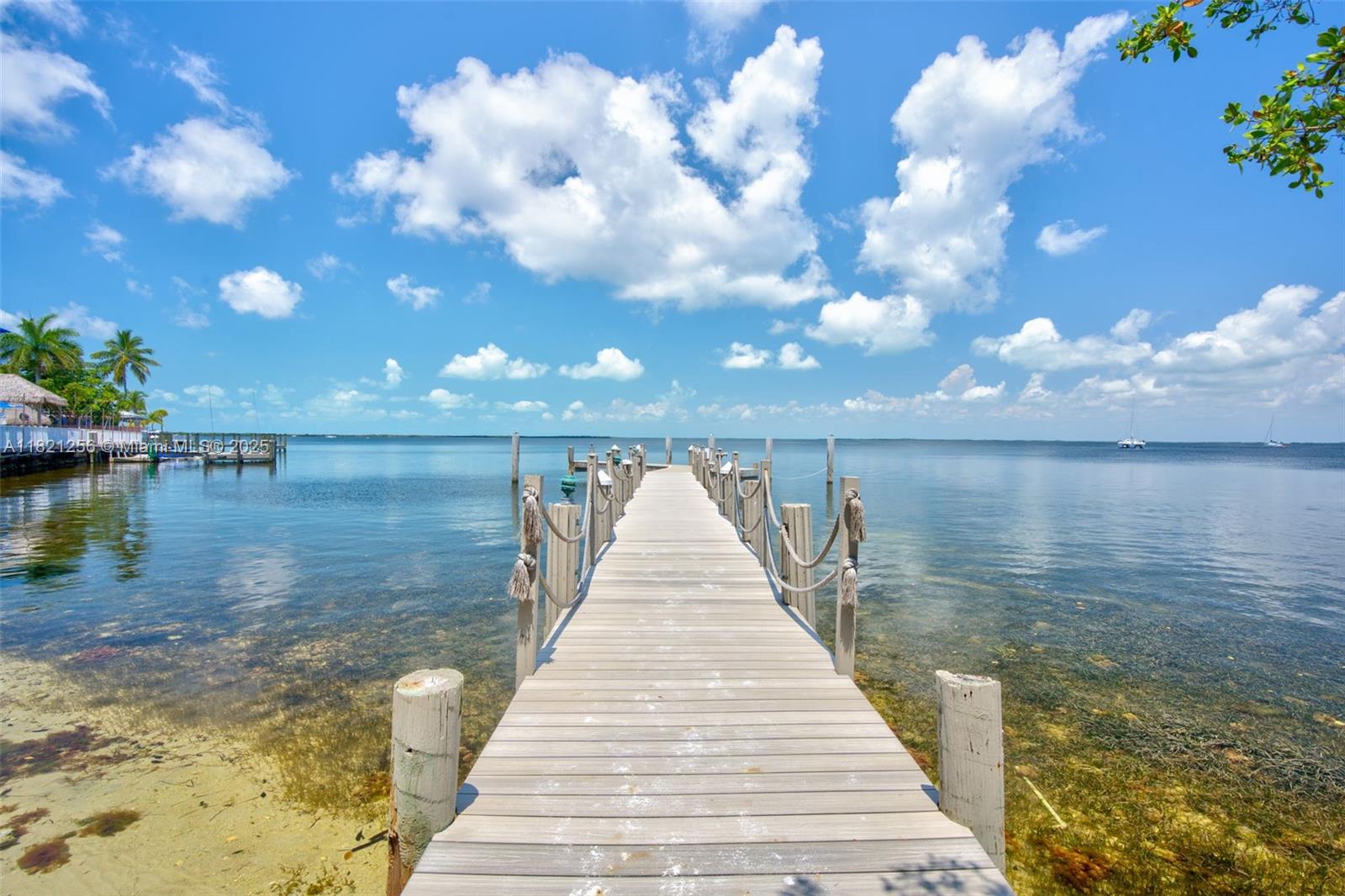 104000 Overseas Hwy # 5 Unit: 2-5