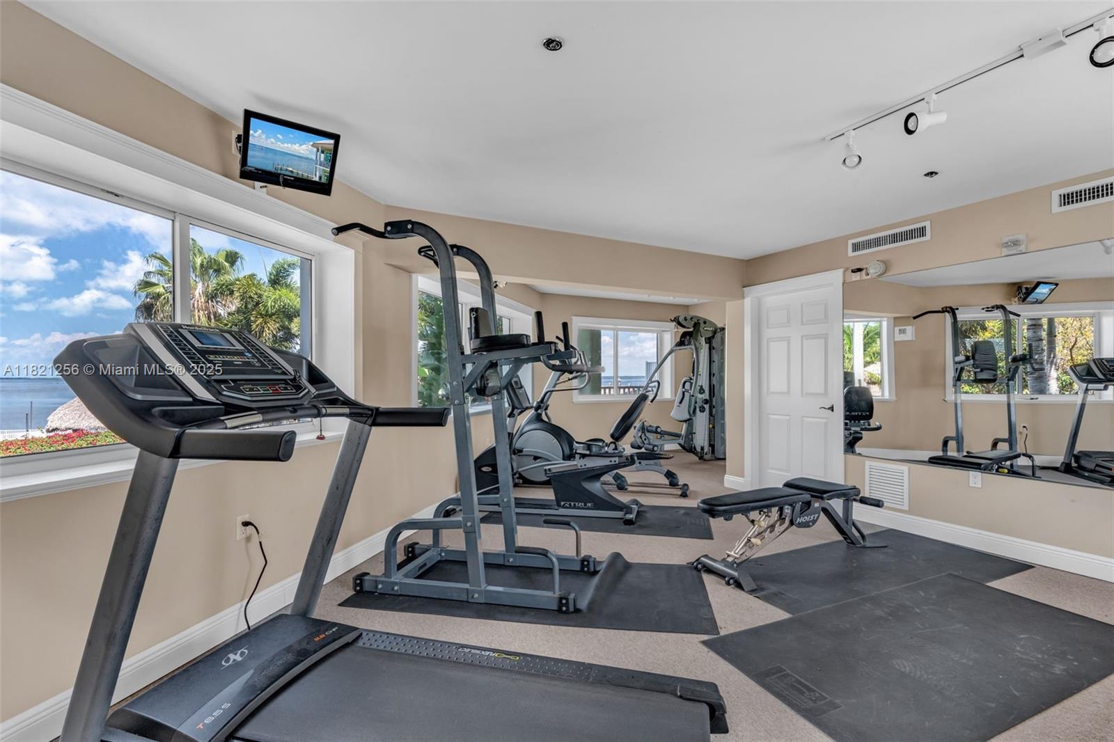 104000 Overseas Hwy # 5 Unit: 2-5