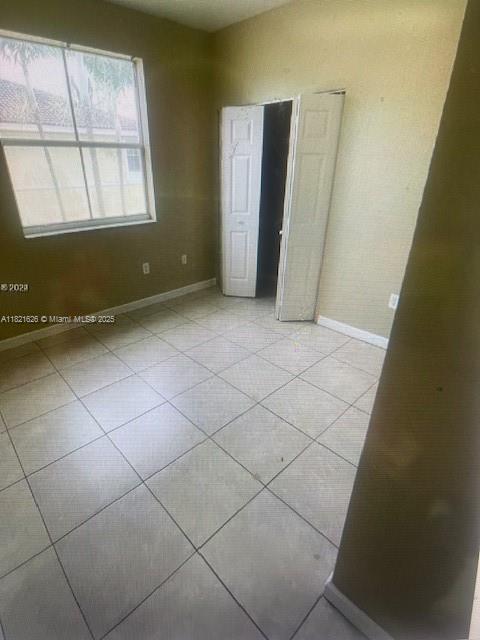 7337 nw 174 th ter # 107