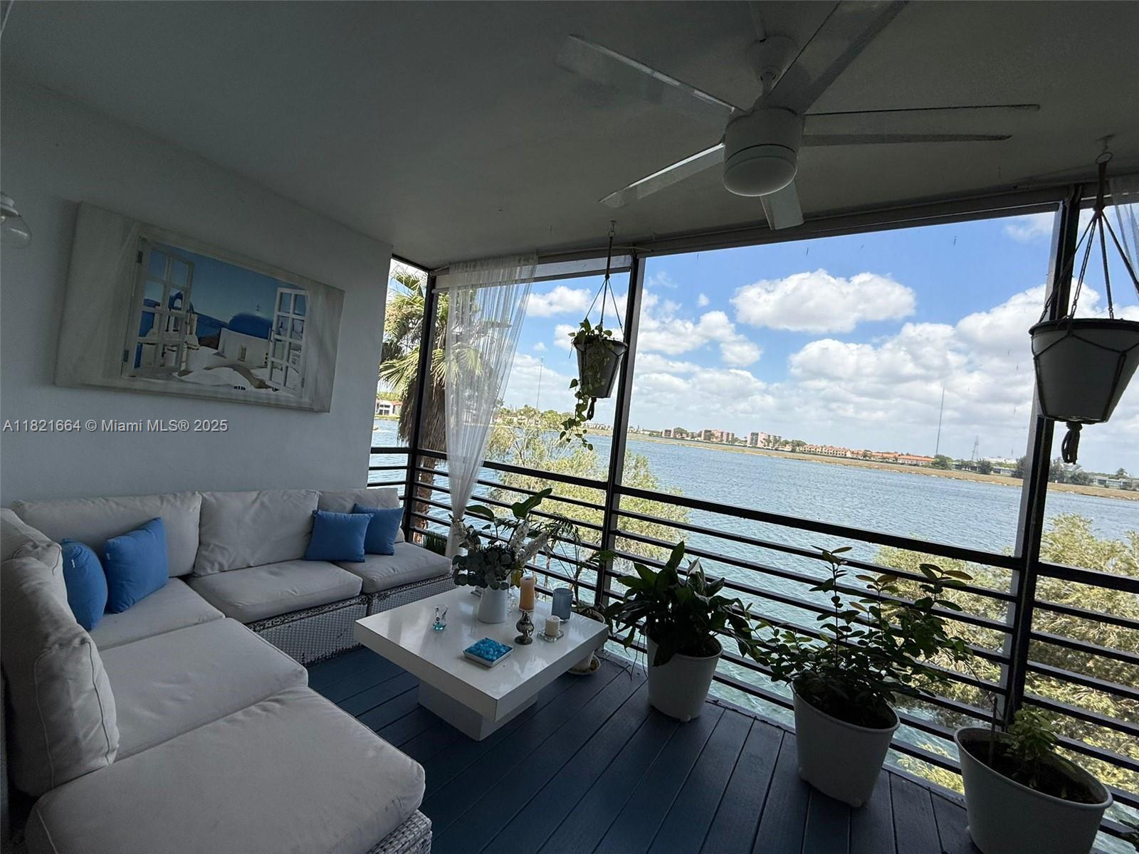 471 Ives Dairy Rd # 3 Unit: 206-3