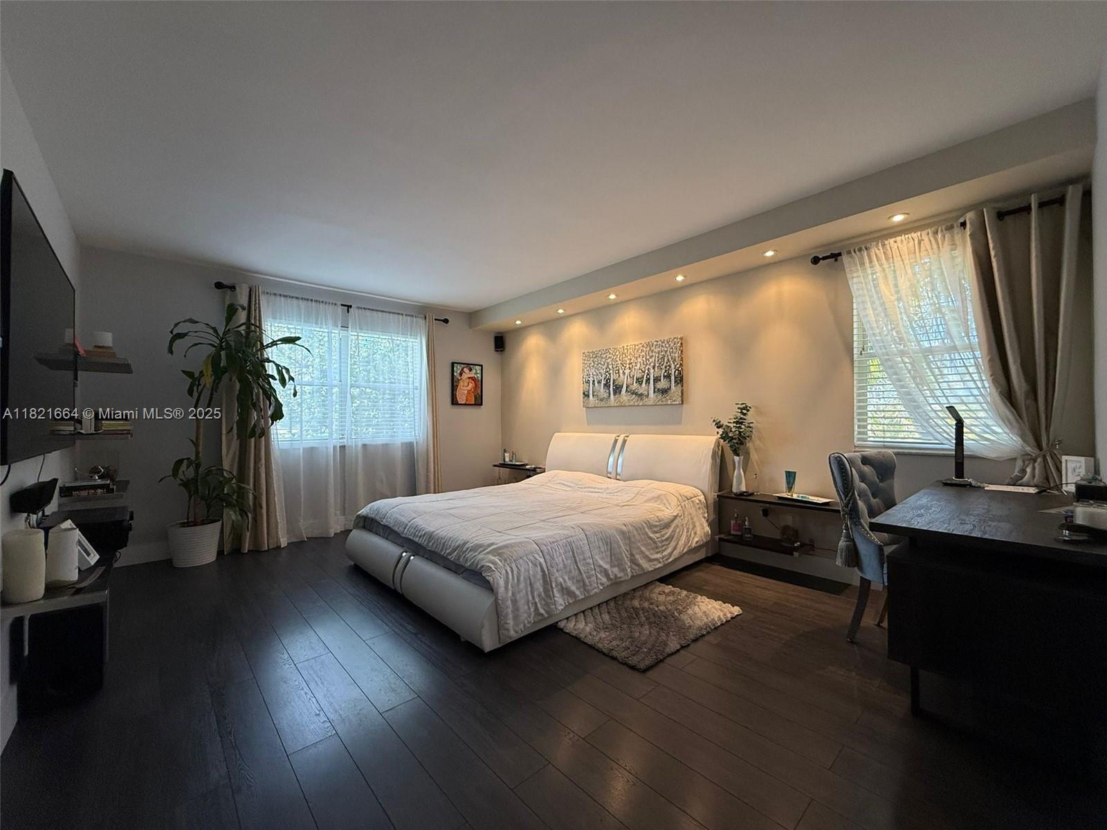 471 Ives Dairy Rd # 3 Unit: 206-3