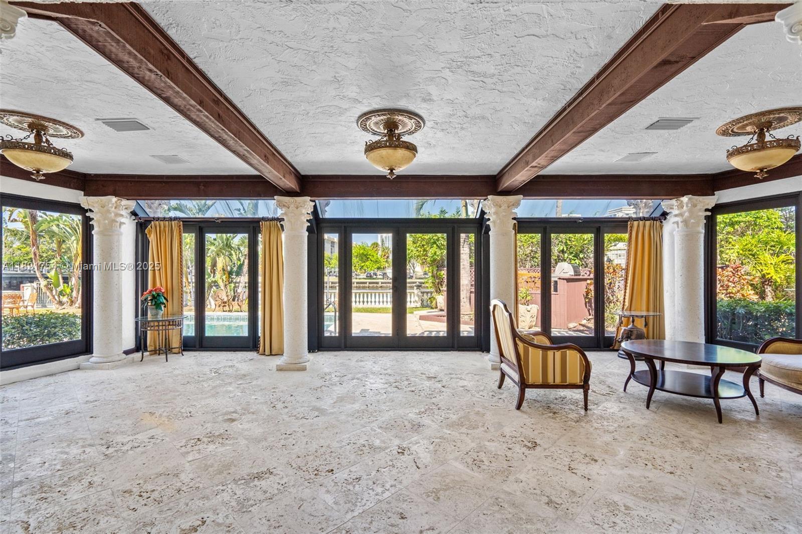 800 Diplomat Pkwy