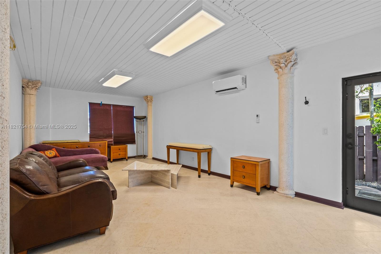 800 Diplomat Pkwy