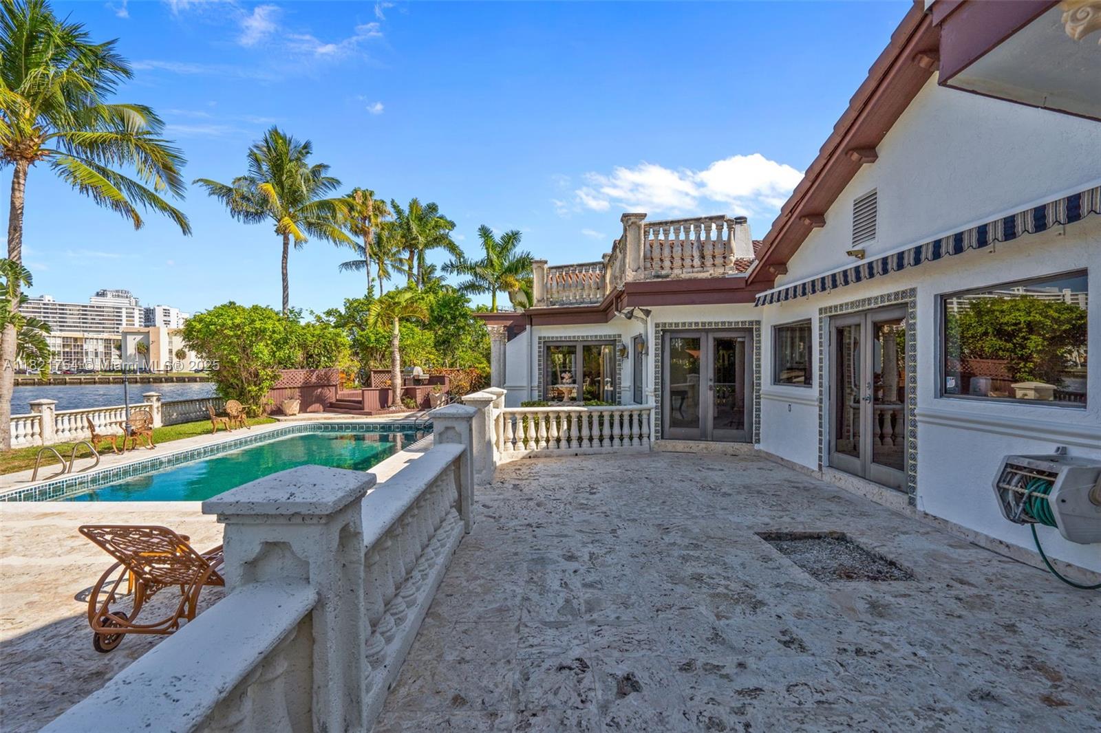 800 Diplomat Pkwy