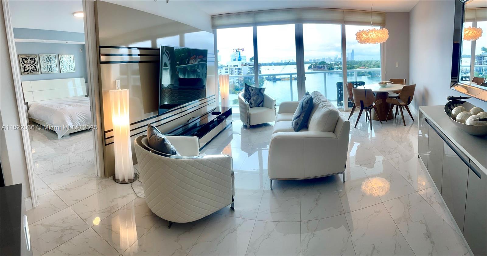 9821 E Bay Harbor Dr # 903