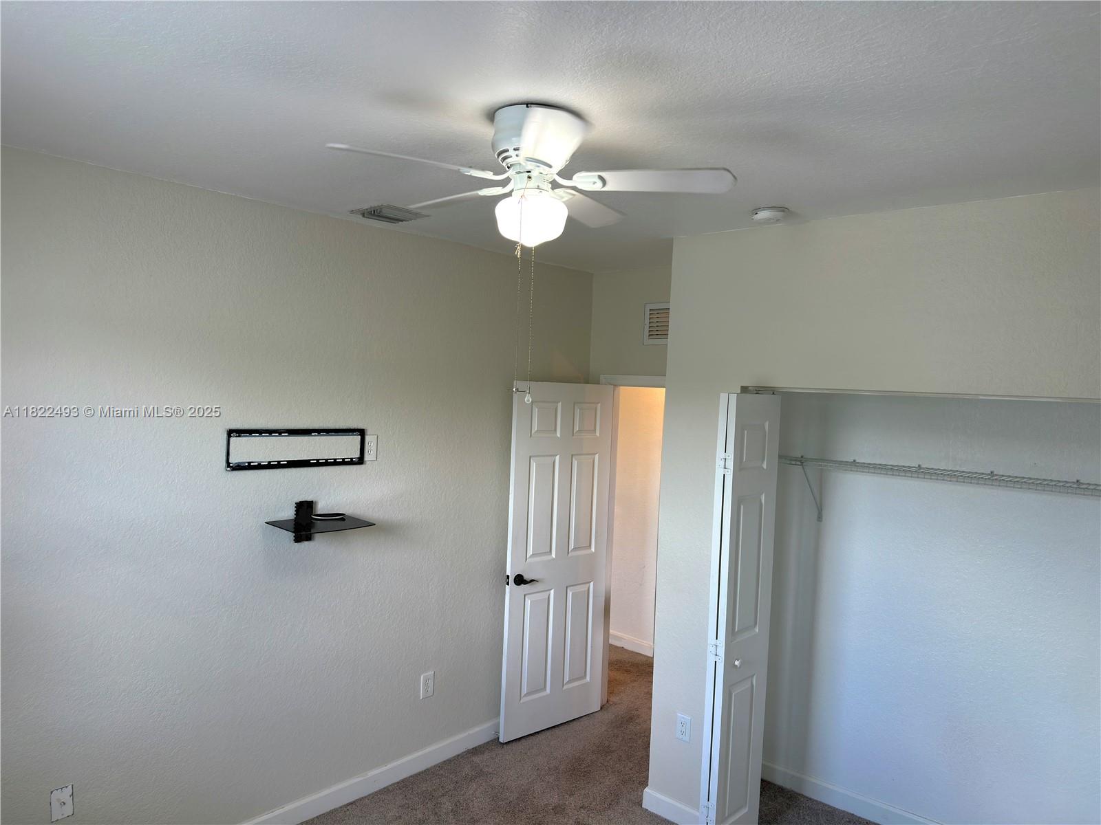 343 NE 36th Terrace