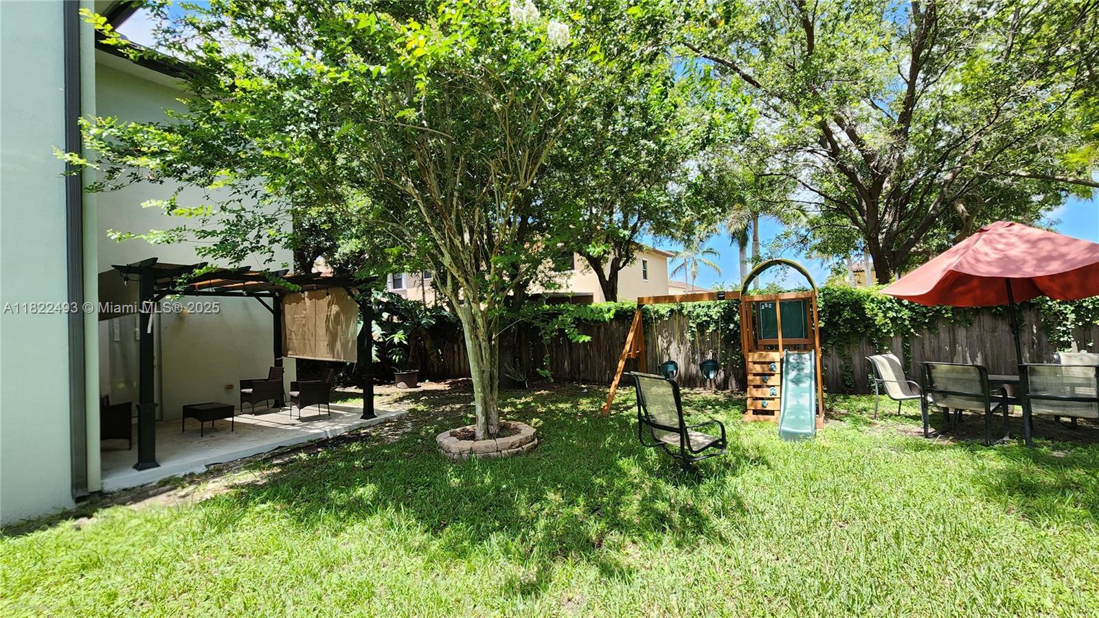 343 NE 36th Terrace