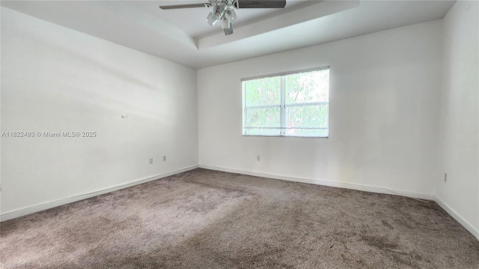 343 NE 36th Terrace