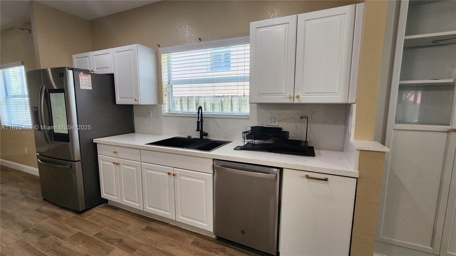 343 NE 36th Terrace
