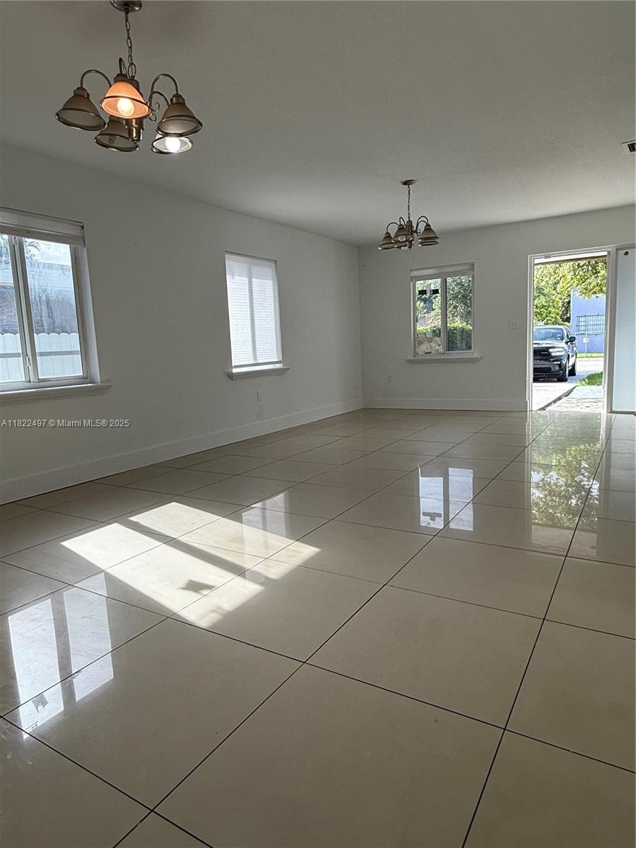 1720 NW 44th St