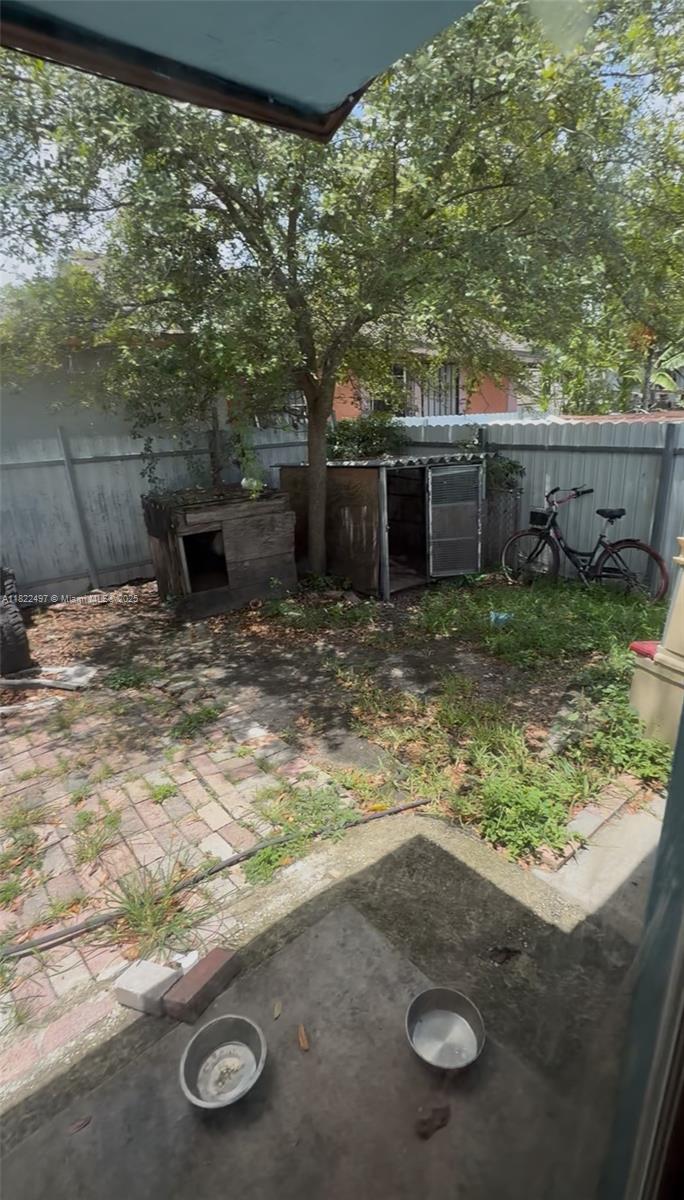 1720 NW 44th St