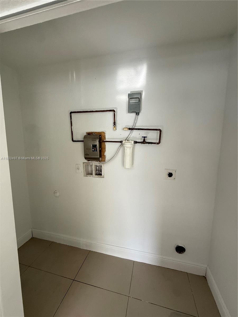1720 NW 44th St