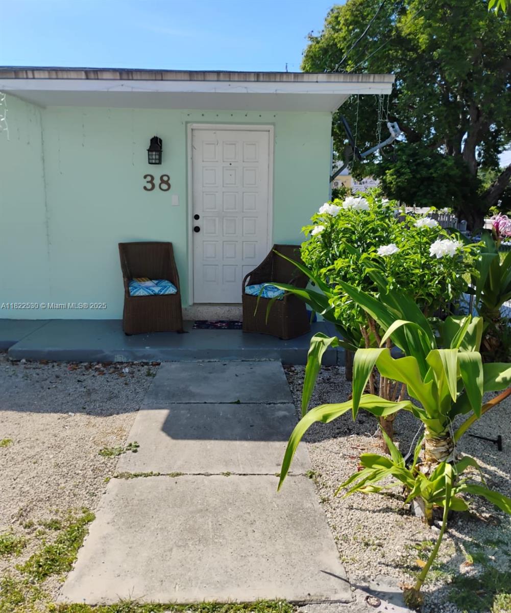 38 Silver Springs Dr # 38