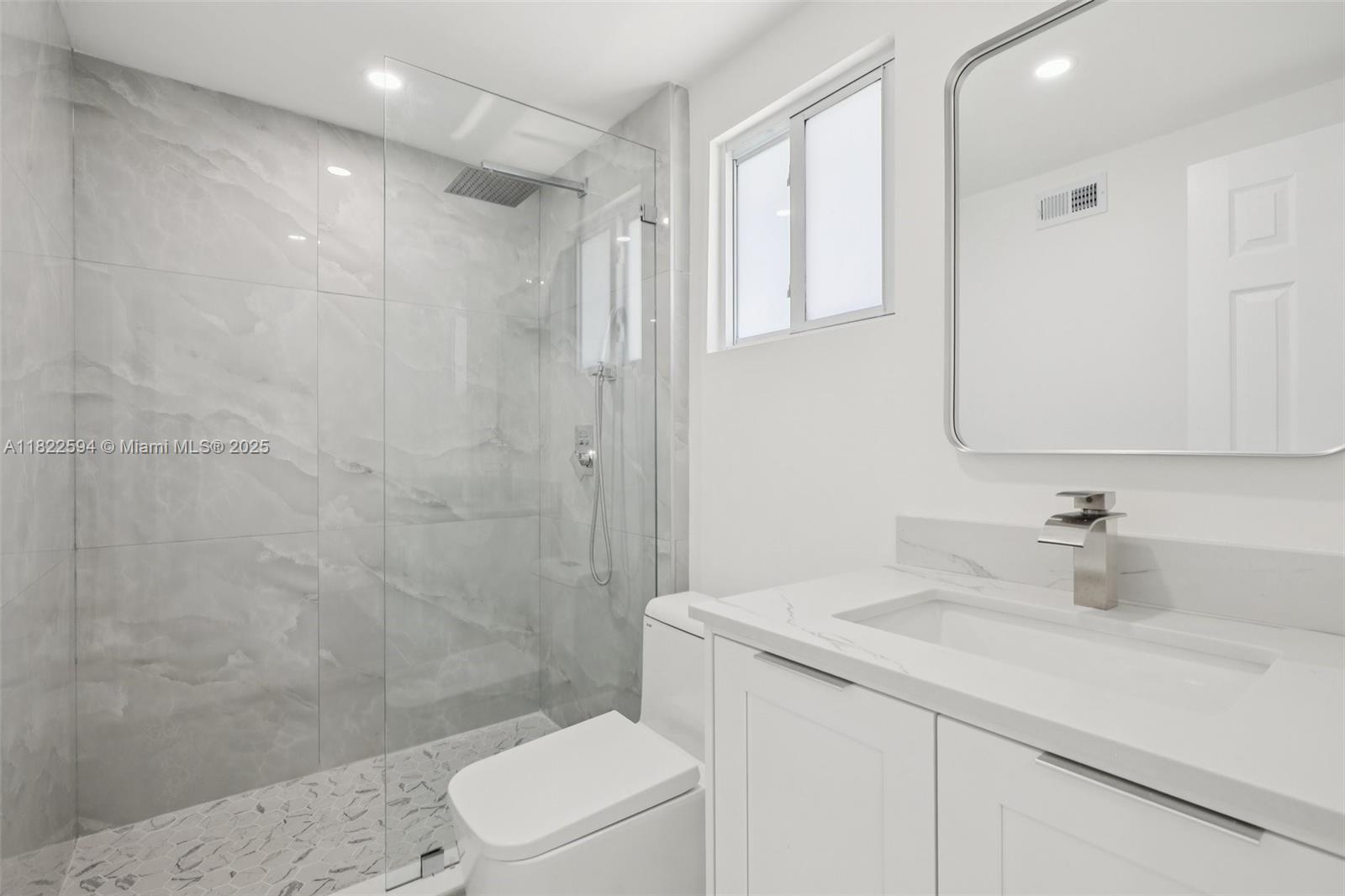 232 SW 22nd St